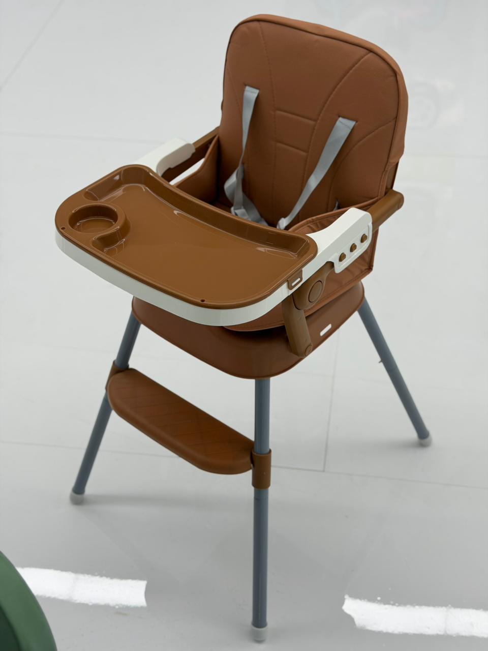highchair